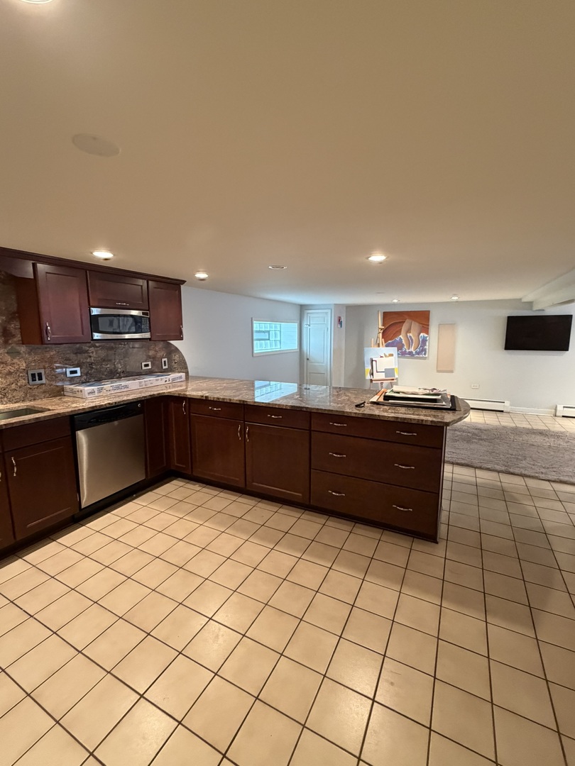 830 North Northwest Highway, Unit G Park Ridge, IL 60068 - Photo 3 of 15