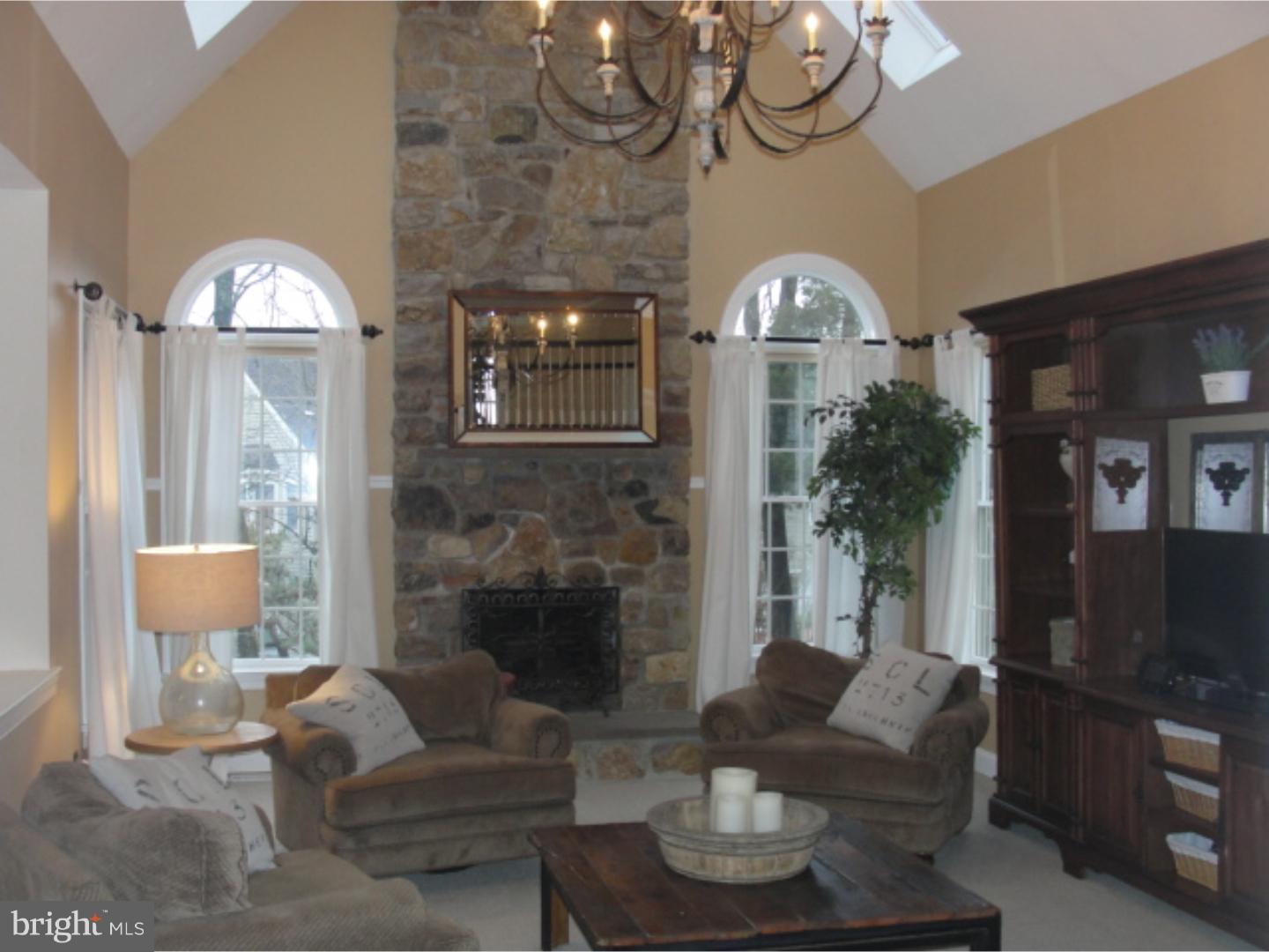 810 Foxfield Road Ambler, PA 19002 - Photo 17 of 25 Family Room