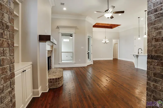 $2,350 | 41050 Galvez Trails Boulevard, Prairieville, LA 70769