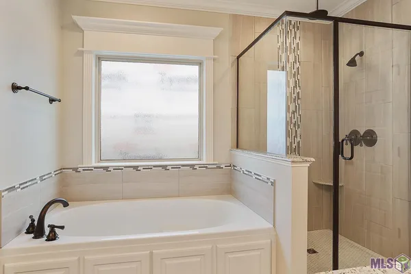 $2,350 | 41050 Galvez Trails Boulevard, Prairieville, LA 70769