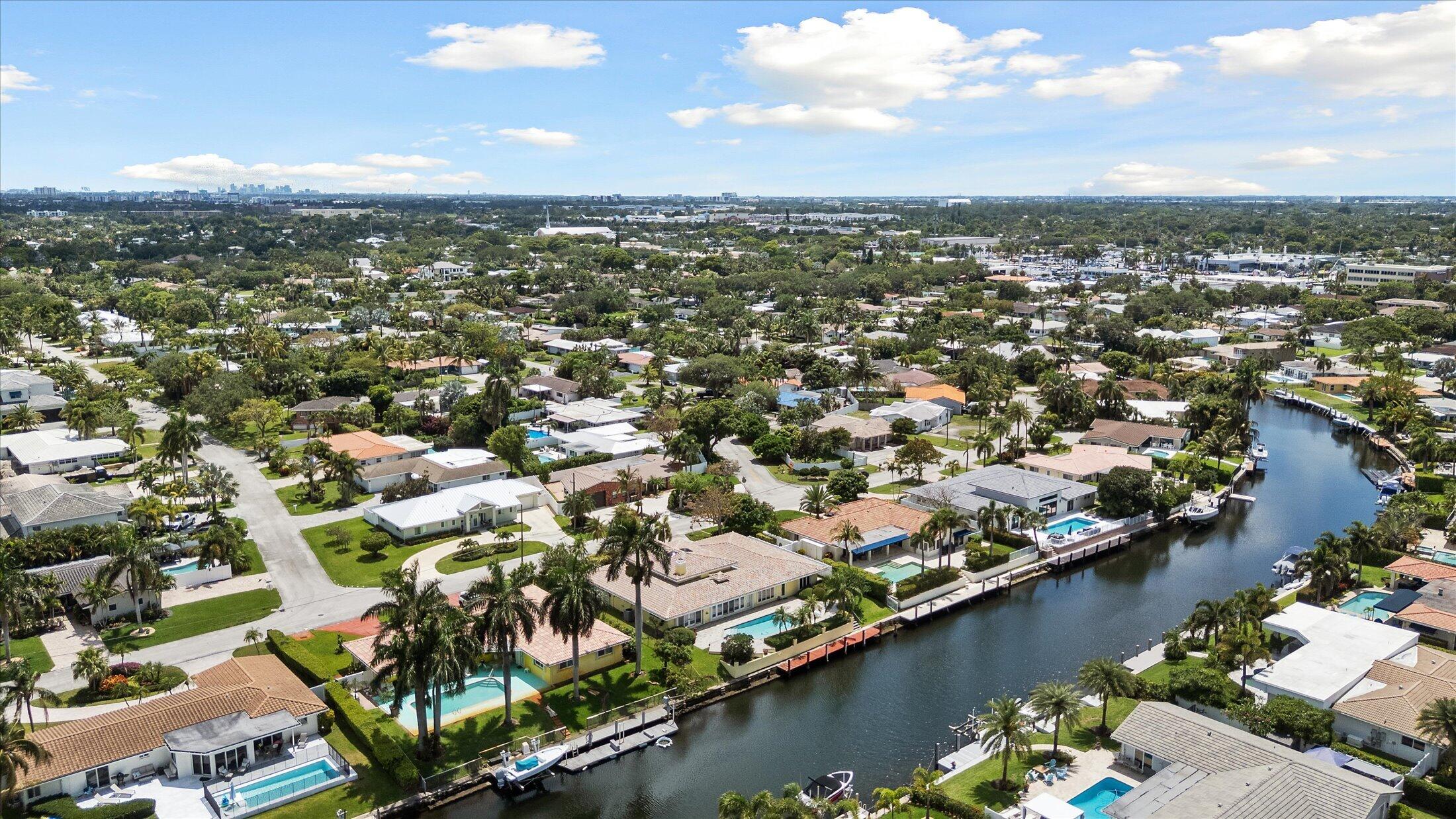 2141 Northeast 29th Street Lighthouse Point, FL 33064 - Photo 50 of 53 51