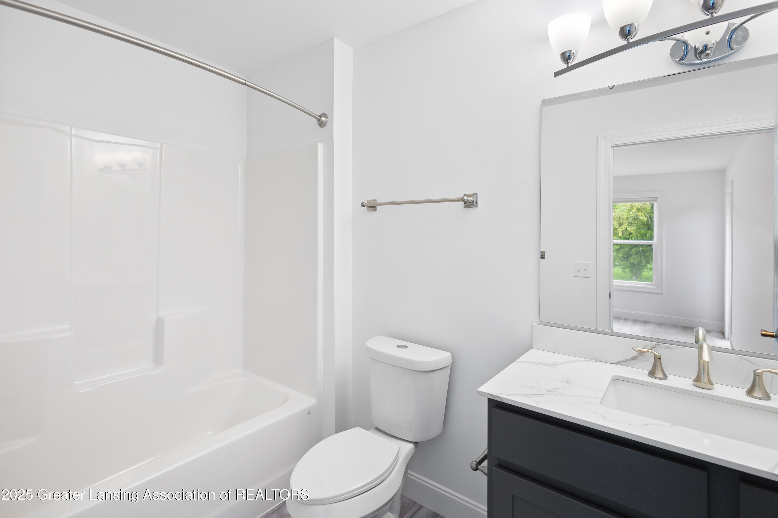 2107 Reo Road Lansing, MI 48910 - Photo 22 of 48 REO-13