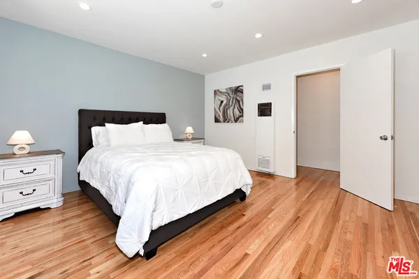 $2,566 | 4035 Inglewood Boulevard, Unit 5, Los Angeles, CA 90066