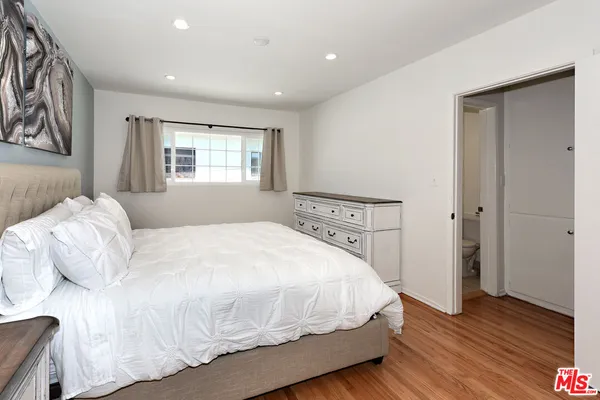 $2,566 | 4035 Inglewood Boulevard, Unit 5, Los Angeles, CA 90066