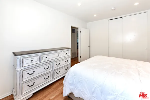 $2,566 | 4035 Inglewood Boulevard, Unit 5, Los Angeles, CA 90066