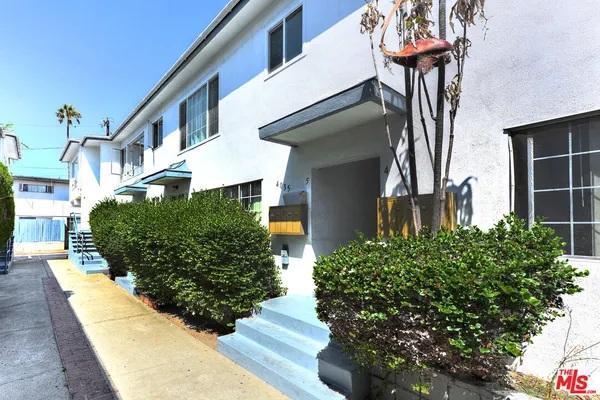 $2,566 | 4035 Inglewood Boulevard, Unit 5, Los Angeles, CA 90066