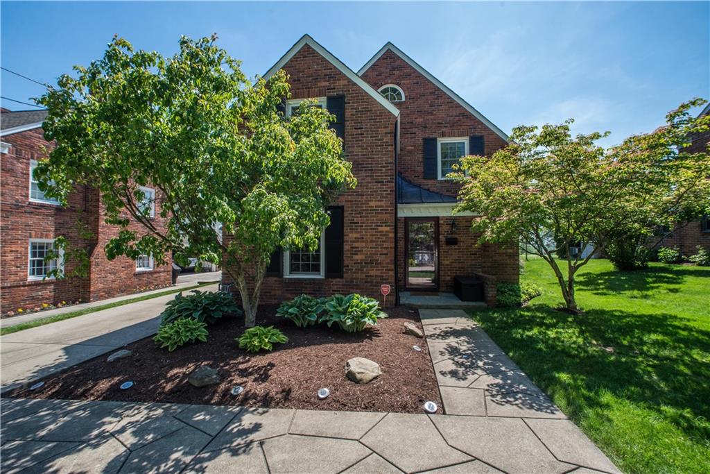 554 Westover Road Pittsburgh, PA 15228 - Photo 1 of 25 Gallery Image 1