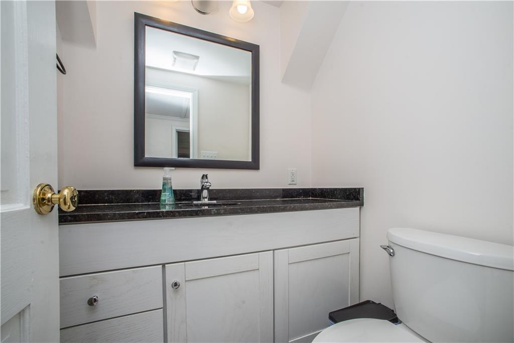 554 Westover Road Pittsburgh, PA 15228 - Photo 17 of 25 Gallery Image 17
