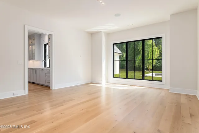 $13,995,000 | 7 Parsonage Road, Greenwich, CT 06830