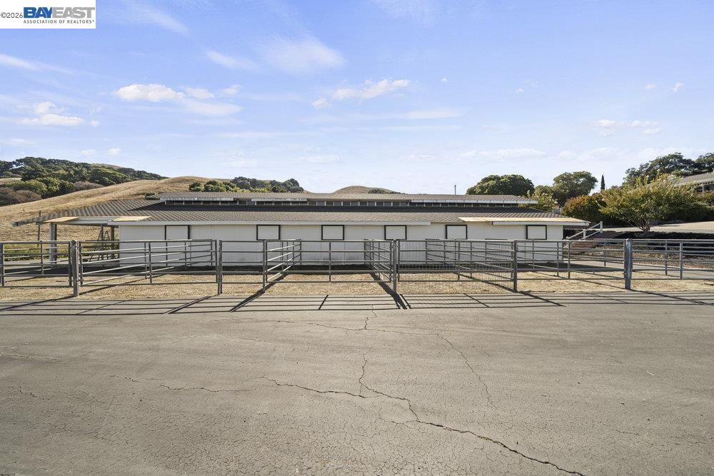 5280 Sheridan Road Sunol, CA 94586 - Photo 8 of 60 a view of a terrace