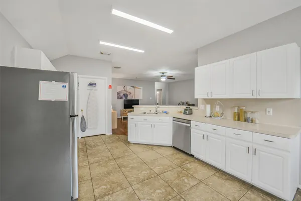 $260,000 | 19815 Rocky Shores Drive, Tomball, TX 77375