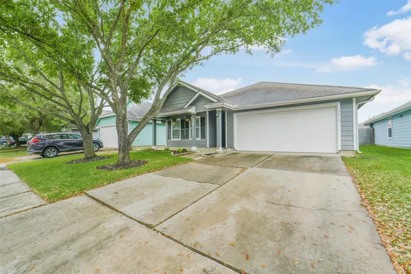 $260,000 | 19815 Rocky Shores Drive, Tomball, TX 77375