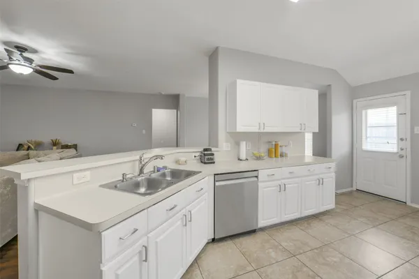 $260,000 | 19815 Rocky Shores Drive, Tomball, TX 77375
