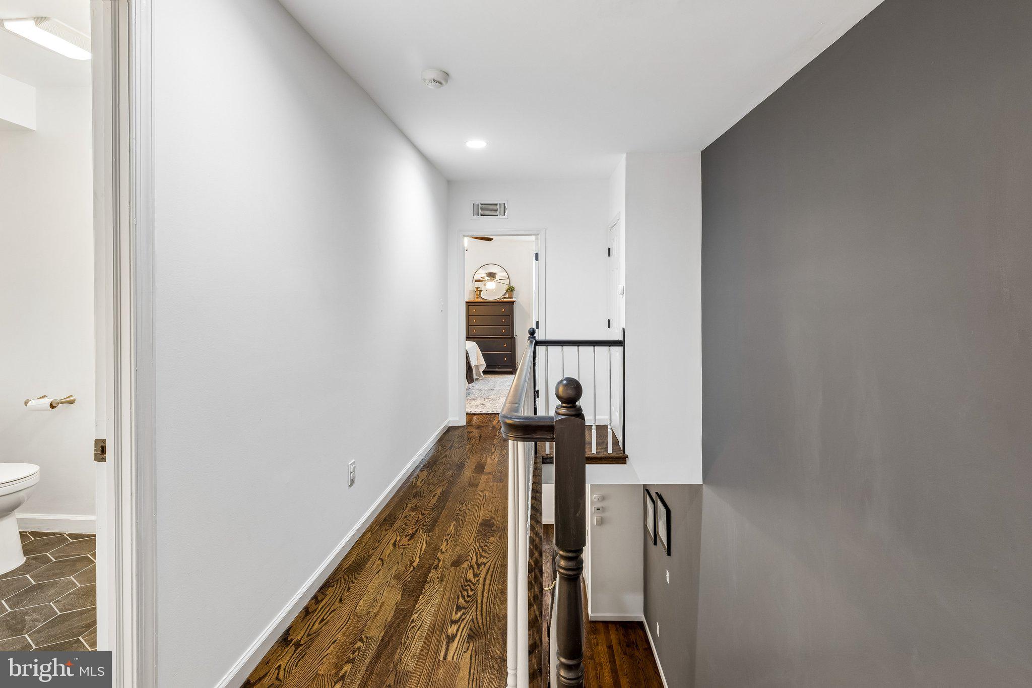 1002 South Chadwick Street Philadelphia, PA 19146 - Photo 19 of 21