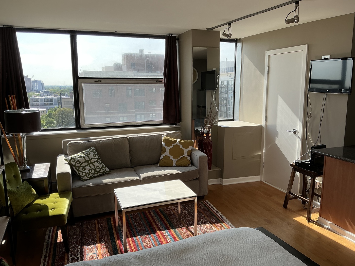 3110 North Sheridan Road, Unit 1408 Chicago, IL 60657 - Photo 8 of 16