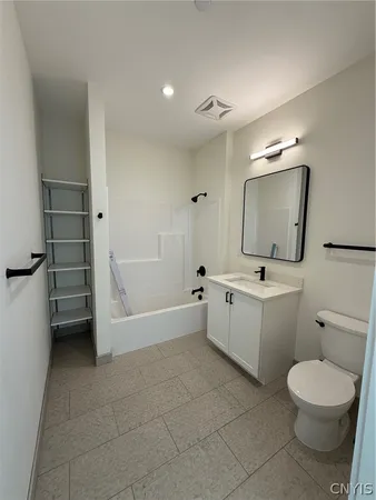 $131,670 | 1117 West Fayette Street, Unit 211, Syracuse, NY 13204