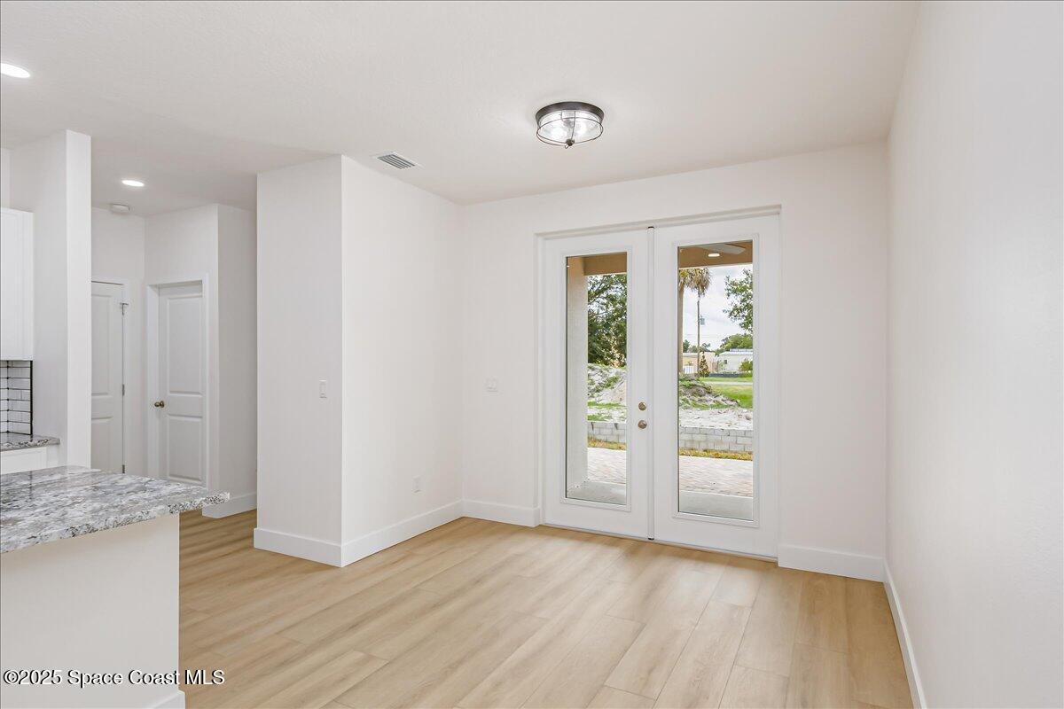 176 Sunset Drive Melbourne, FL 32904 - Photo 12 of 33 28-176-Sunset-219