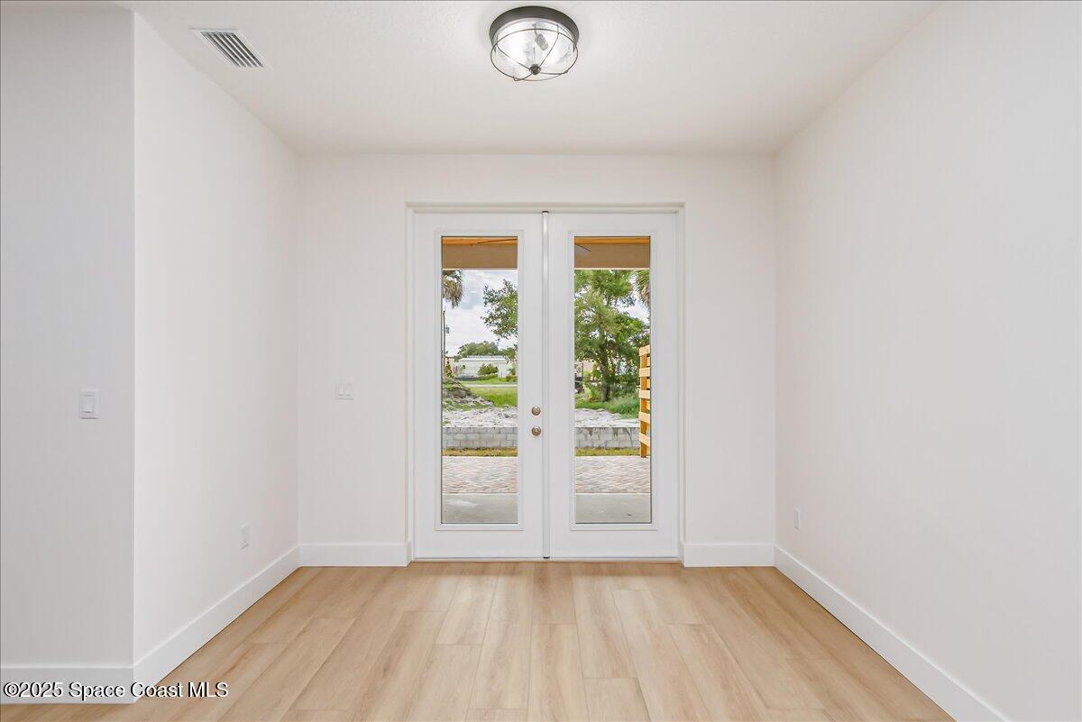 176 Sunset Drive Melbourne, FL 32904 - Photo 14 of 33 18-176-Sunset-209