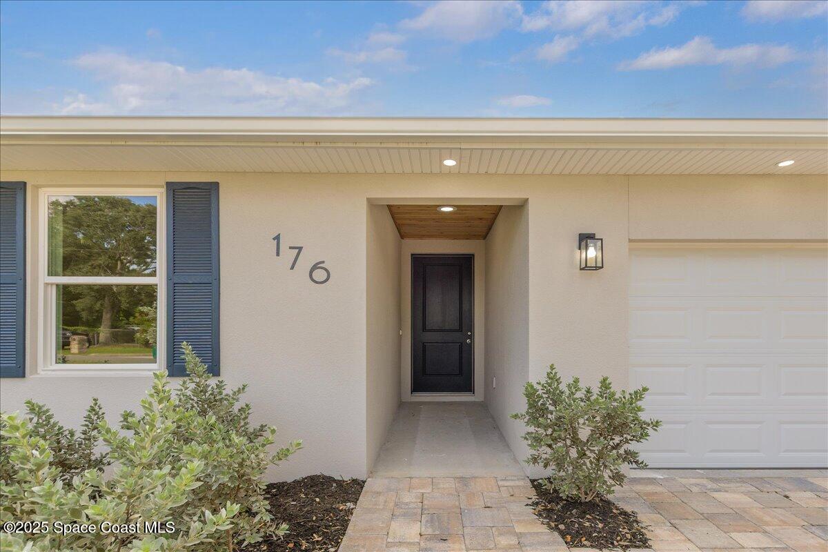 176 Sunset Drive Melbourne, FL 32904 - Photo 3 of 33 05-176-Sunset-104