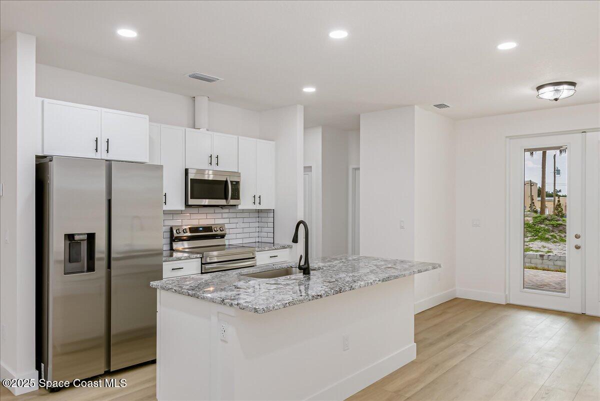 176 Sunset Drive Melbourne, FL 32904 - Photo 5 of 33 24-176-Sunset-215