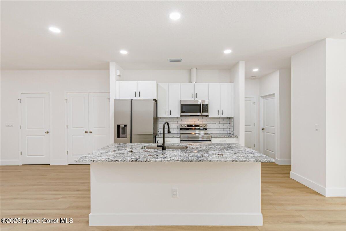 176 Sunset Drive Melbourne, FL 32904 - Photo 10 of 33 29-176-Sunset-220