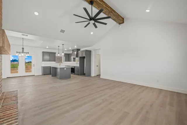 $384,900 | 17614 C R 3100, Slaton, TX 79364