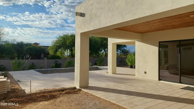 $2,775,000 | 31388 North 57th Place, Cave Creek, AZ 85331