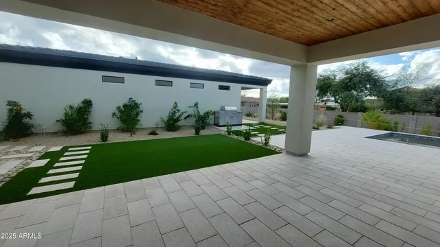 $2,775,000 | 31388 North 57th Place, Cave Creek, AZ 85331