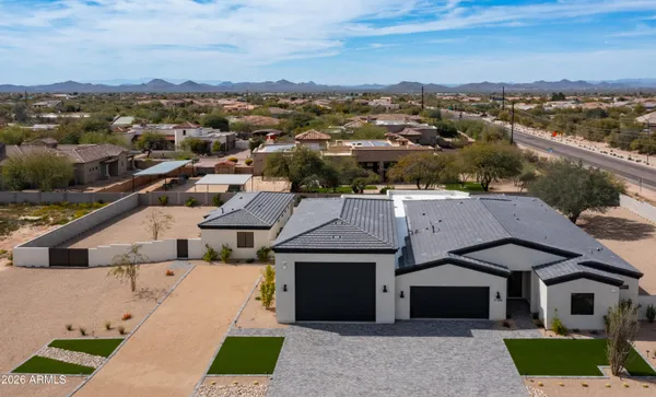 $2,599,000 | 31388 North 57th Place, Cave Creek, AZ 85331