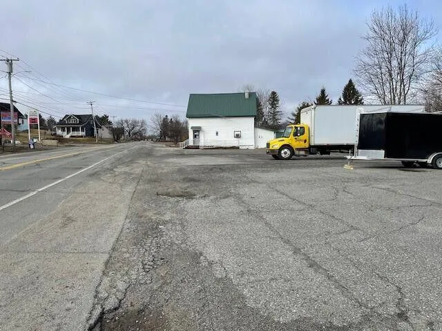 $95,000 | 986 Main, Unit 2, Winn, ME 04495