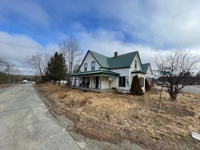 $95,000 | 986 Main, Unit 2, Winn, ME 04495