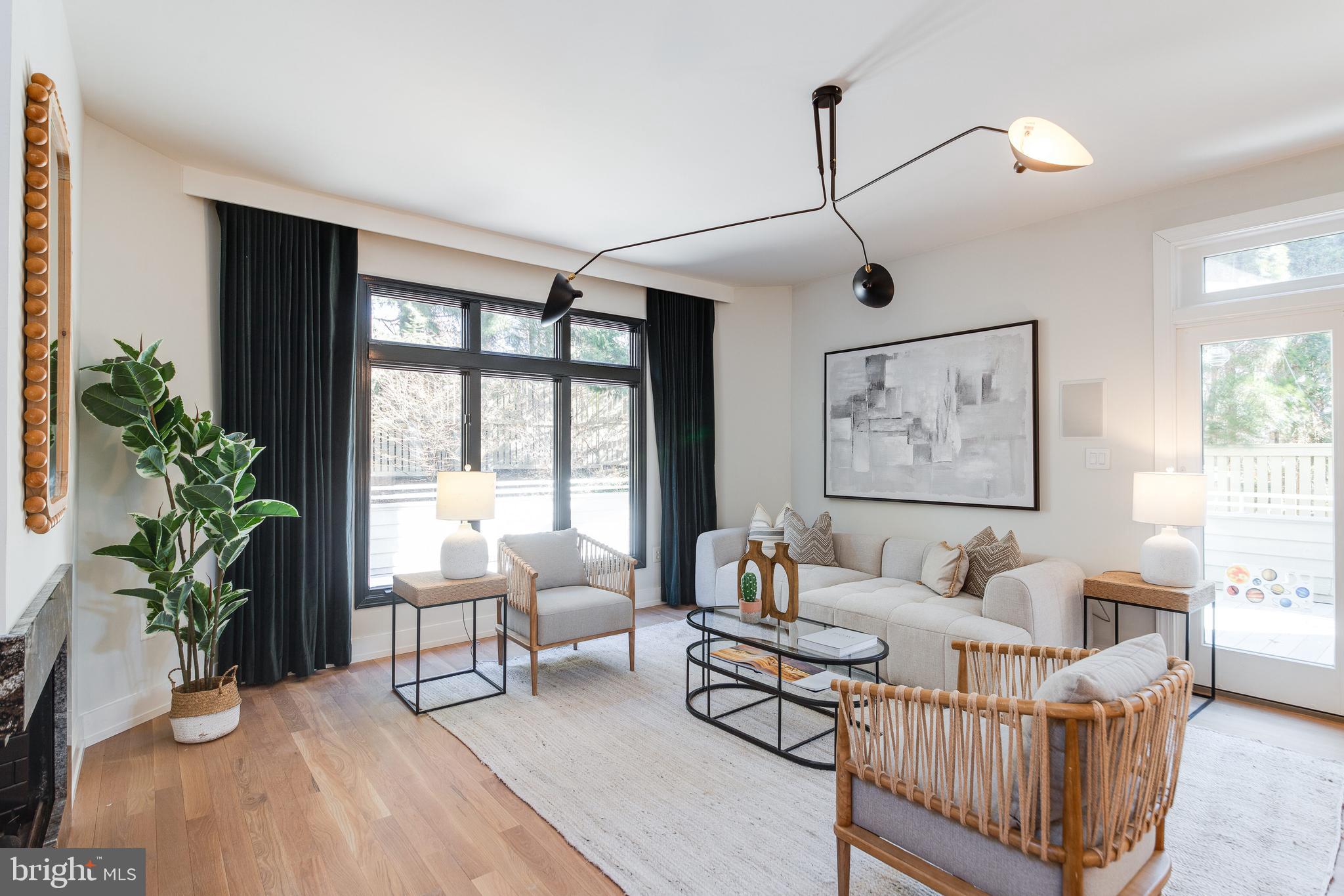 2009 Beacon Place Reston, VA 20191 - Photo 15 of 40 a living room with furniture and wooden floor