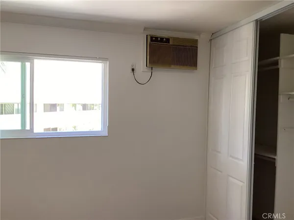 $2,399 | 3010 Montrose Avenue, Unit 17, Glendale, CA 91214