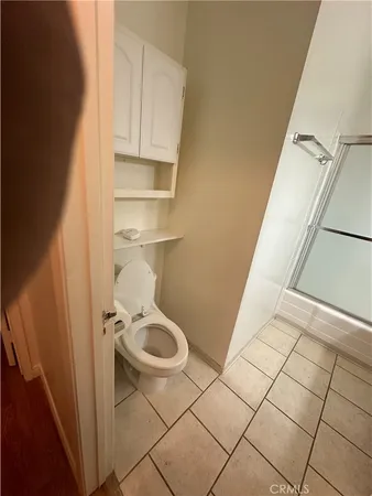 $2,399 | 3010 Montrose Avenue, Unit 17, Glendale, CA 91214