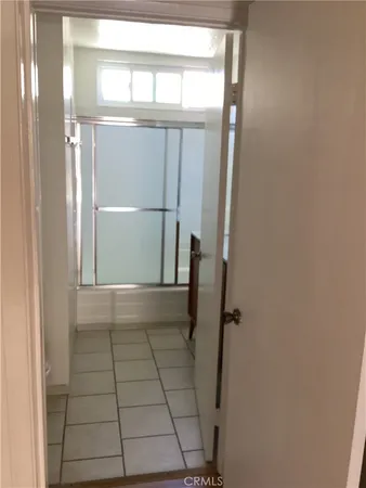 $2,399 | 3010 Montrose Avenue, Unit 17, Glendale, CA 91214