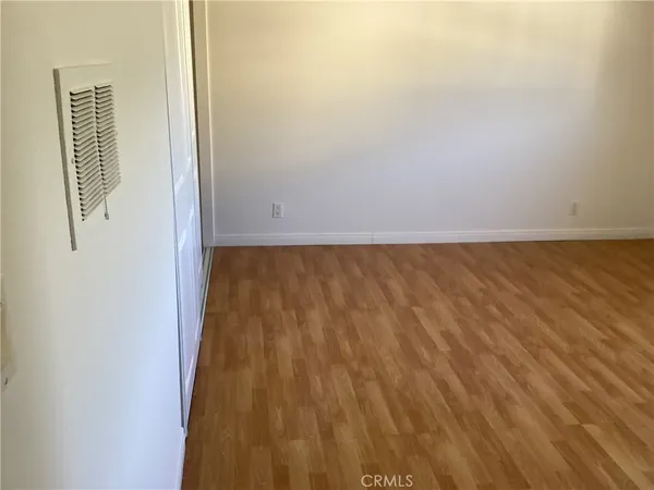 $2,399 | 3010 Montrose Avenue, Unit 17, Glendale, CA 91214