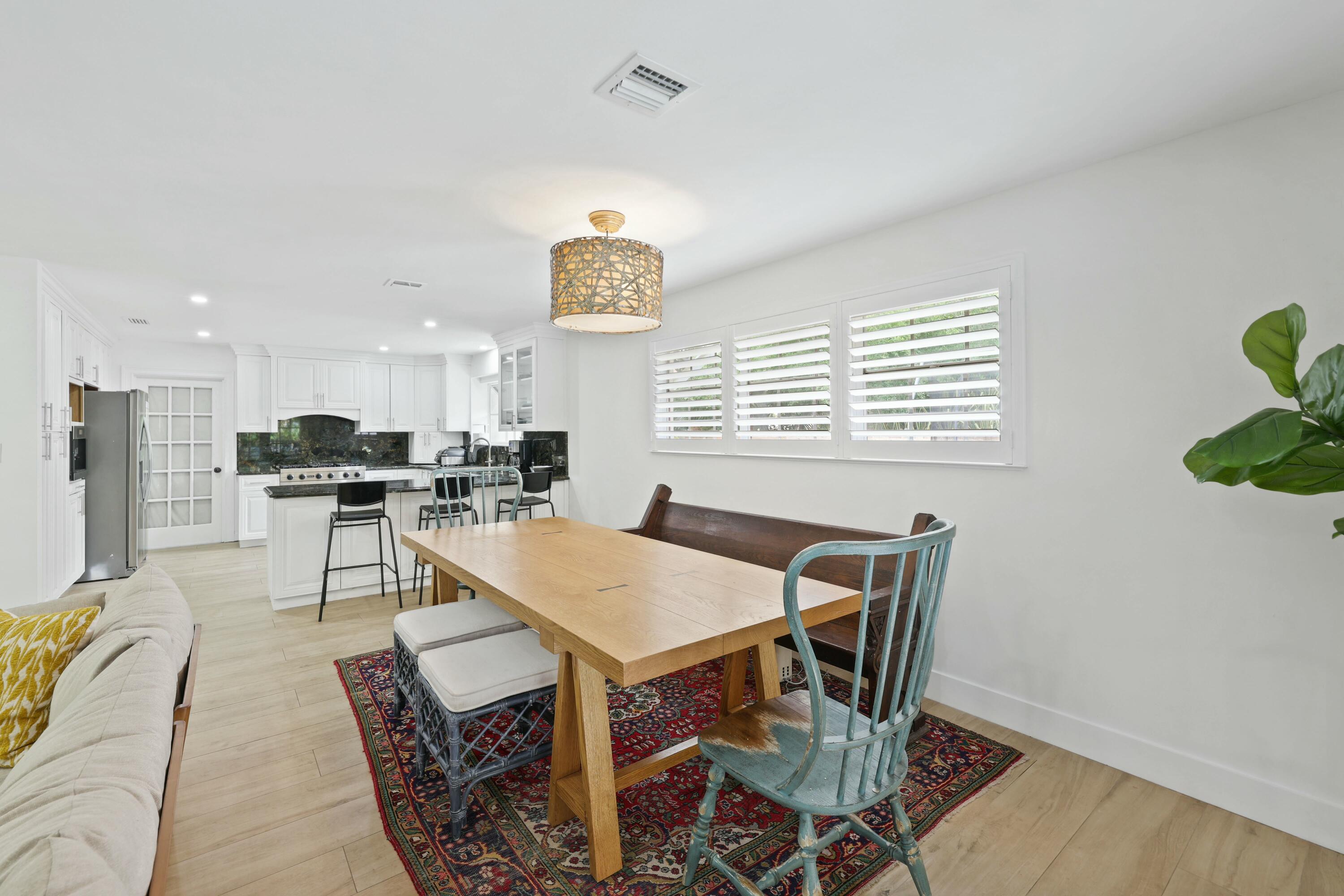 486 Northwest 1st Street Boca Raton, FL 33432 - Photo 8 of 27 tempImageQQqd0v