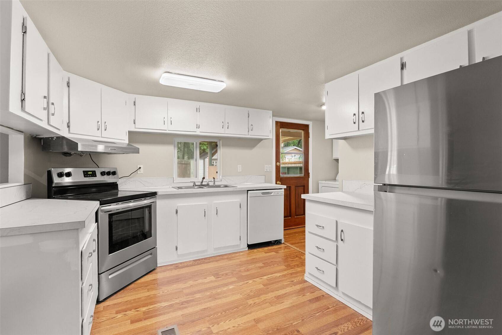 510 Duterrow Road Southeast, Unit 4 Olympia, WA 98513 - Photo 9 of 35