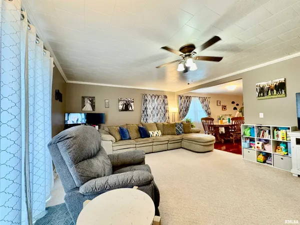 $159,900 | 1916 Southview Court, Jacksonville, IL 62650