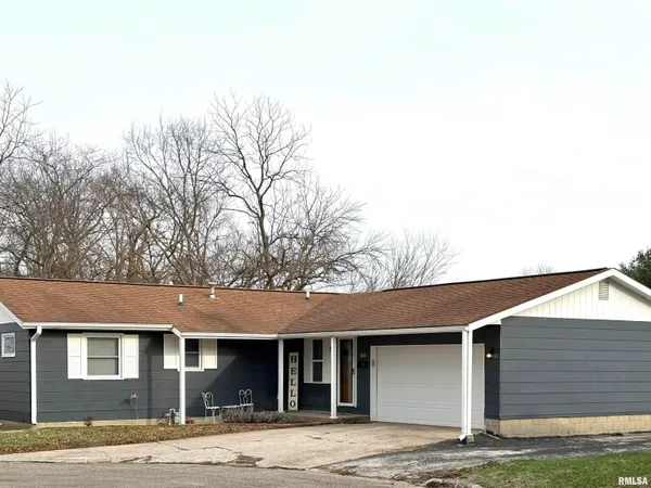 $159,900 | 1916 Southview Court, Jacksonville, IL 62650