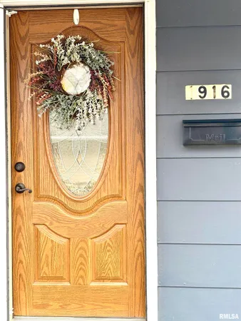 $159,900 | 1916 Southview Court, Jacksonville, IL 62650