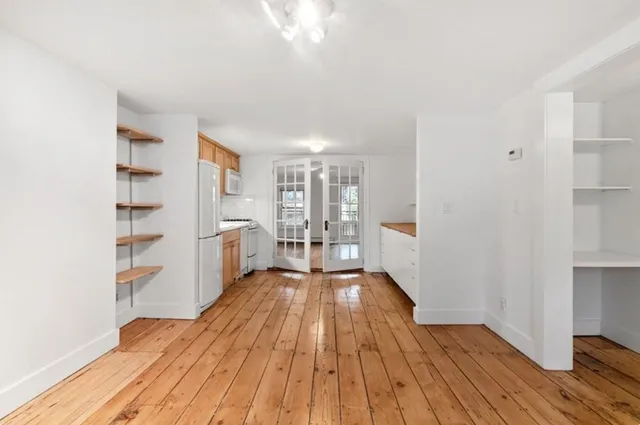 $3,700 | 160 Douglass Street, Unit 1 | Boerum Hill