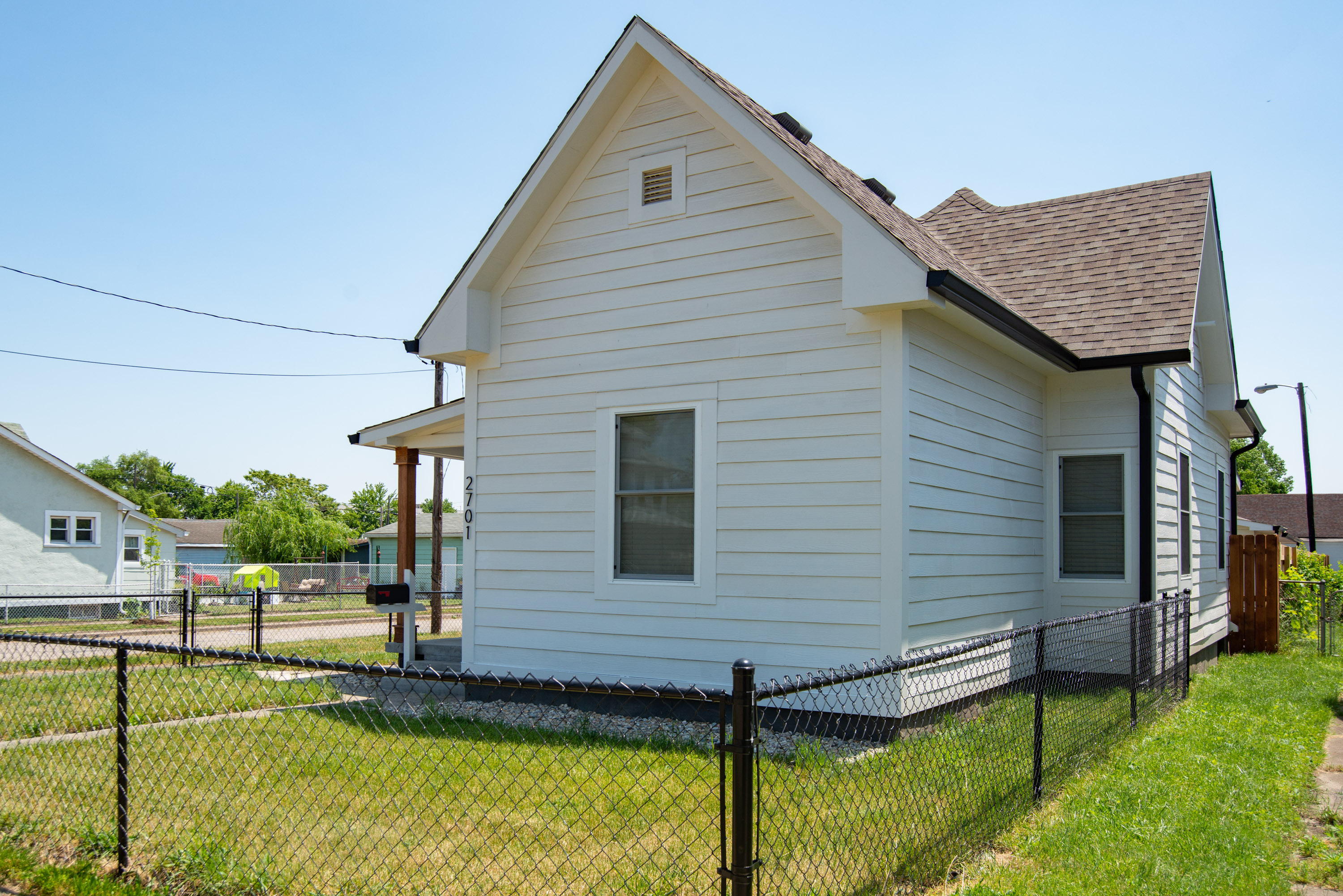 2701 Jackson Street Indianapolis, IN 46222 - Photo 1 of 45