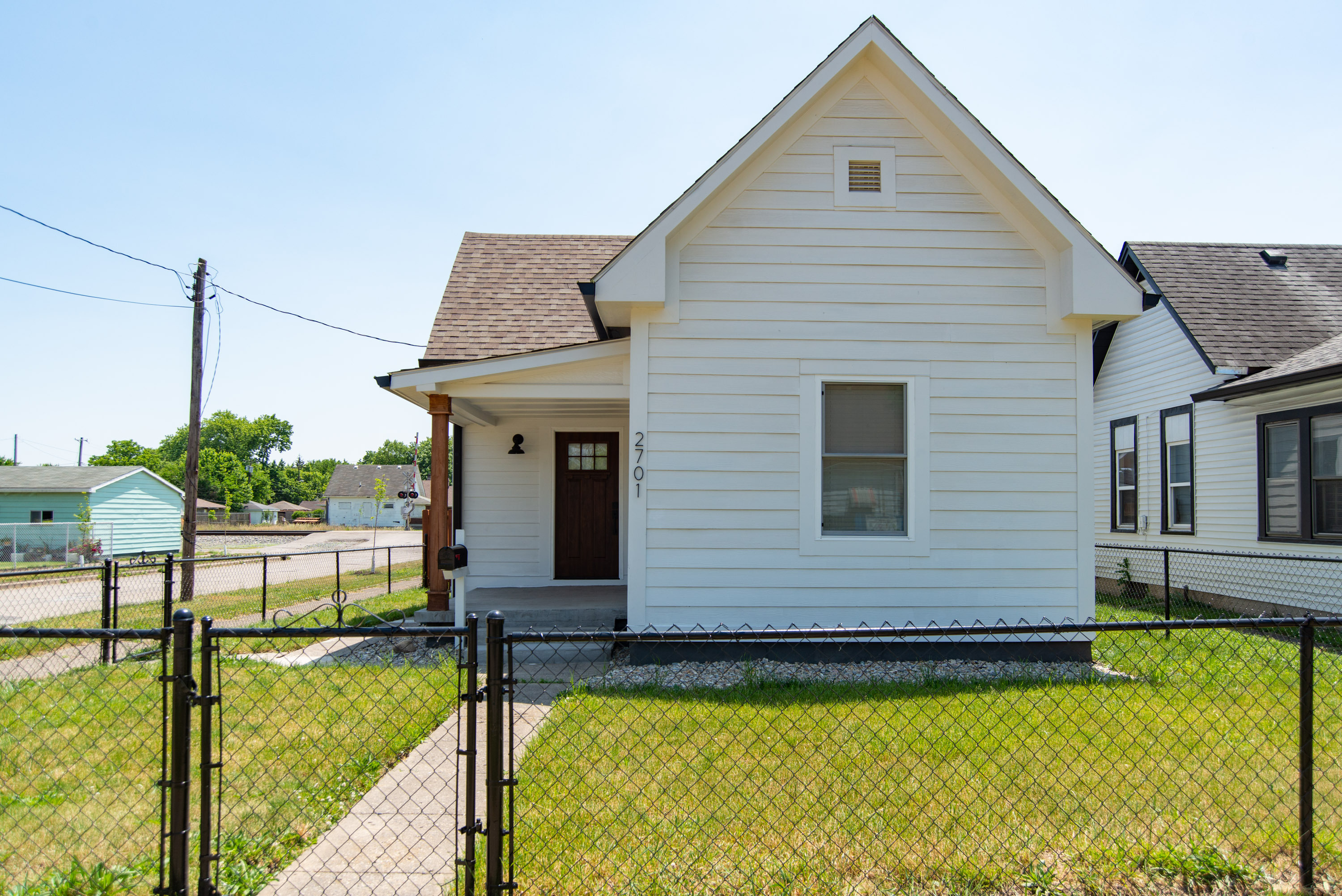 2701 Jackson Street Indianapolis, IN 46222 - Photo 2 of 45