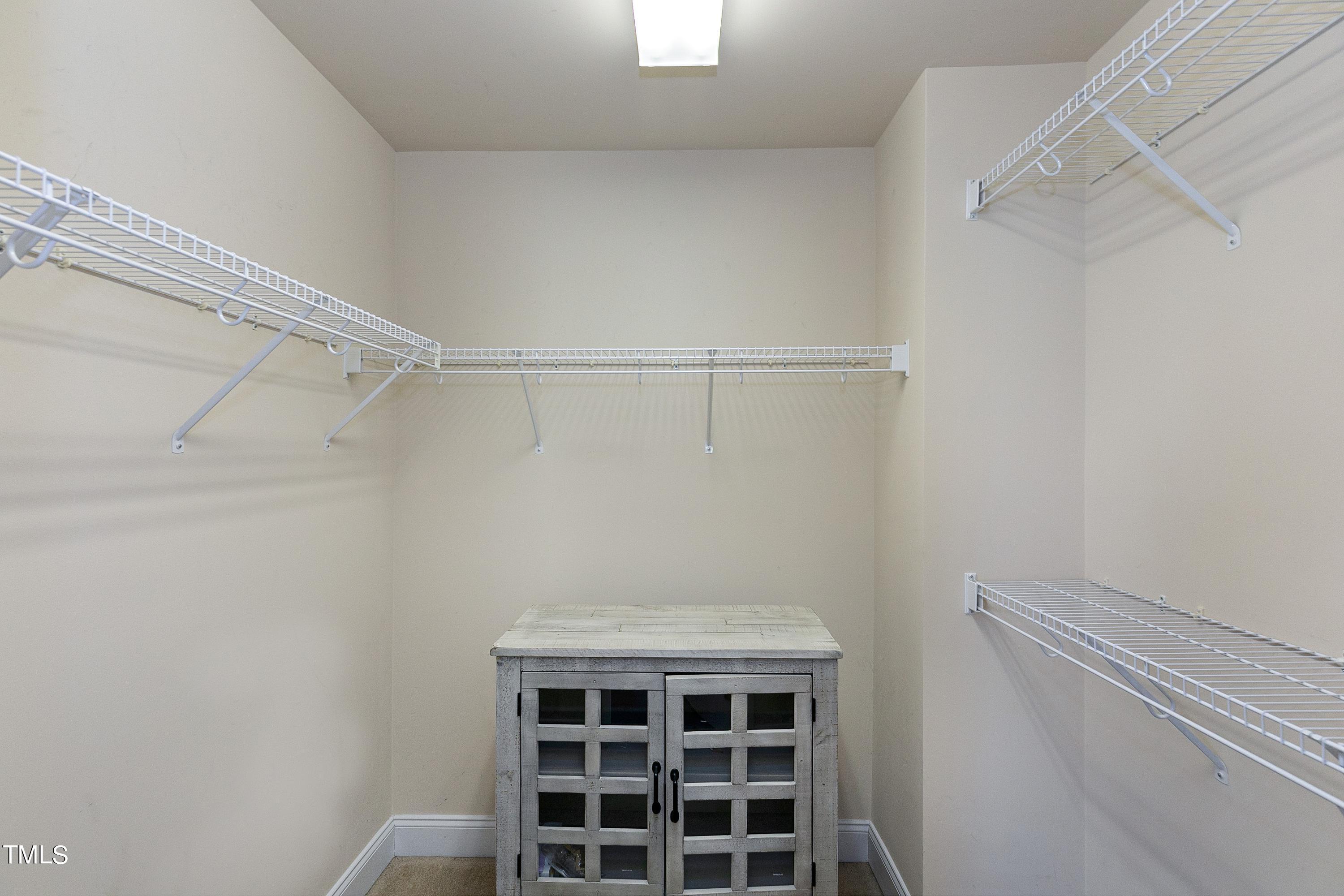 11228 Presidio Drive Raleigh, NC 27617 - Photo 28 of 43 29-Scene-29