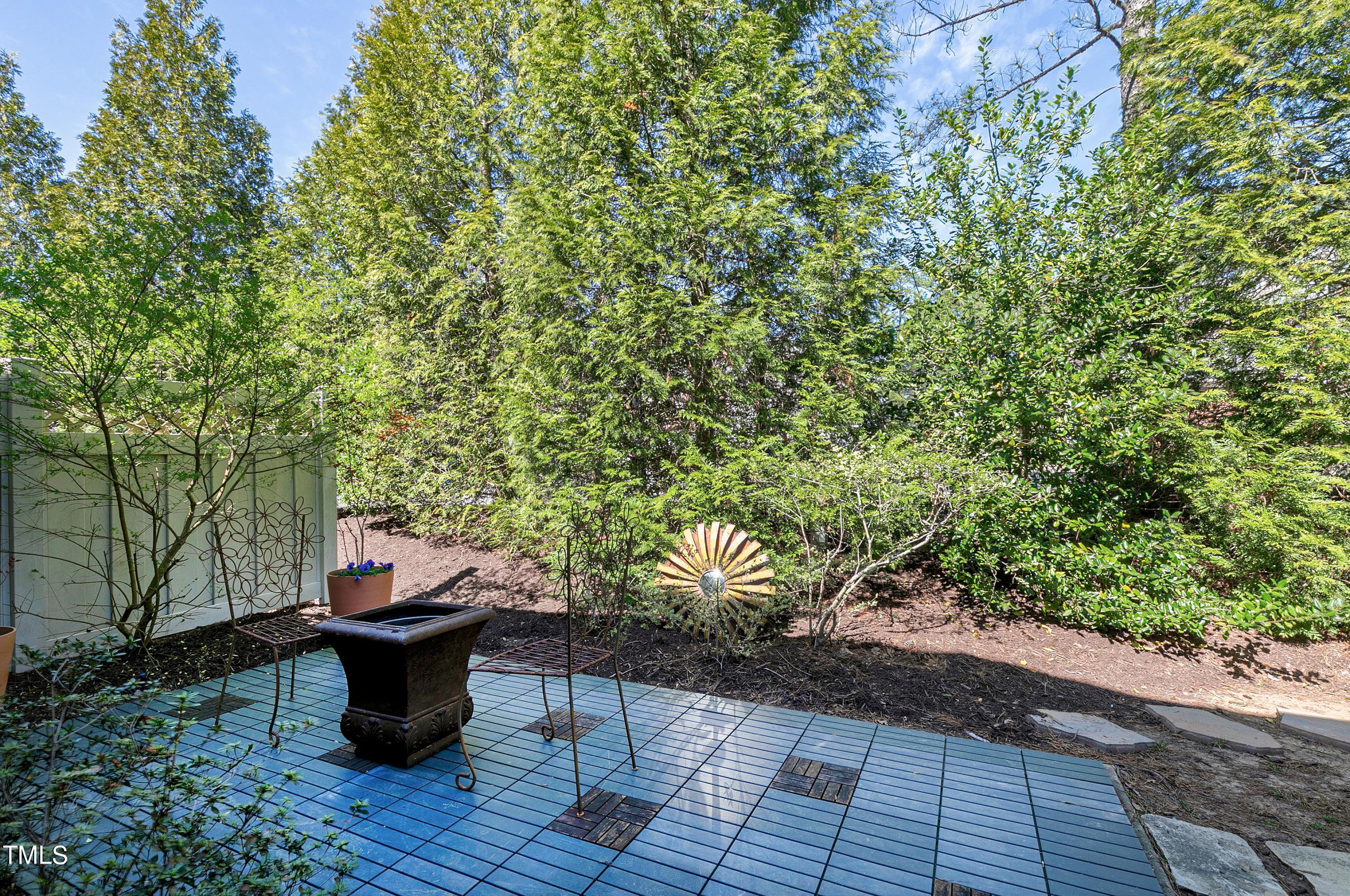 11228 Presidio Drive Raleigh, NC 27617 - Photo 36 of 43 37-Scene-37