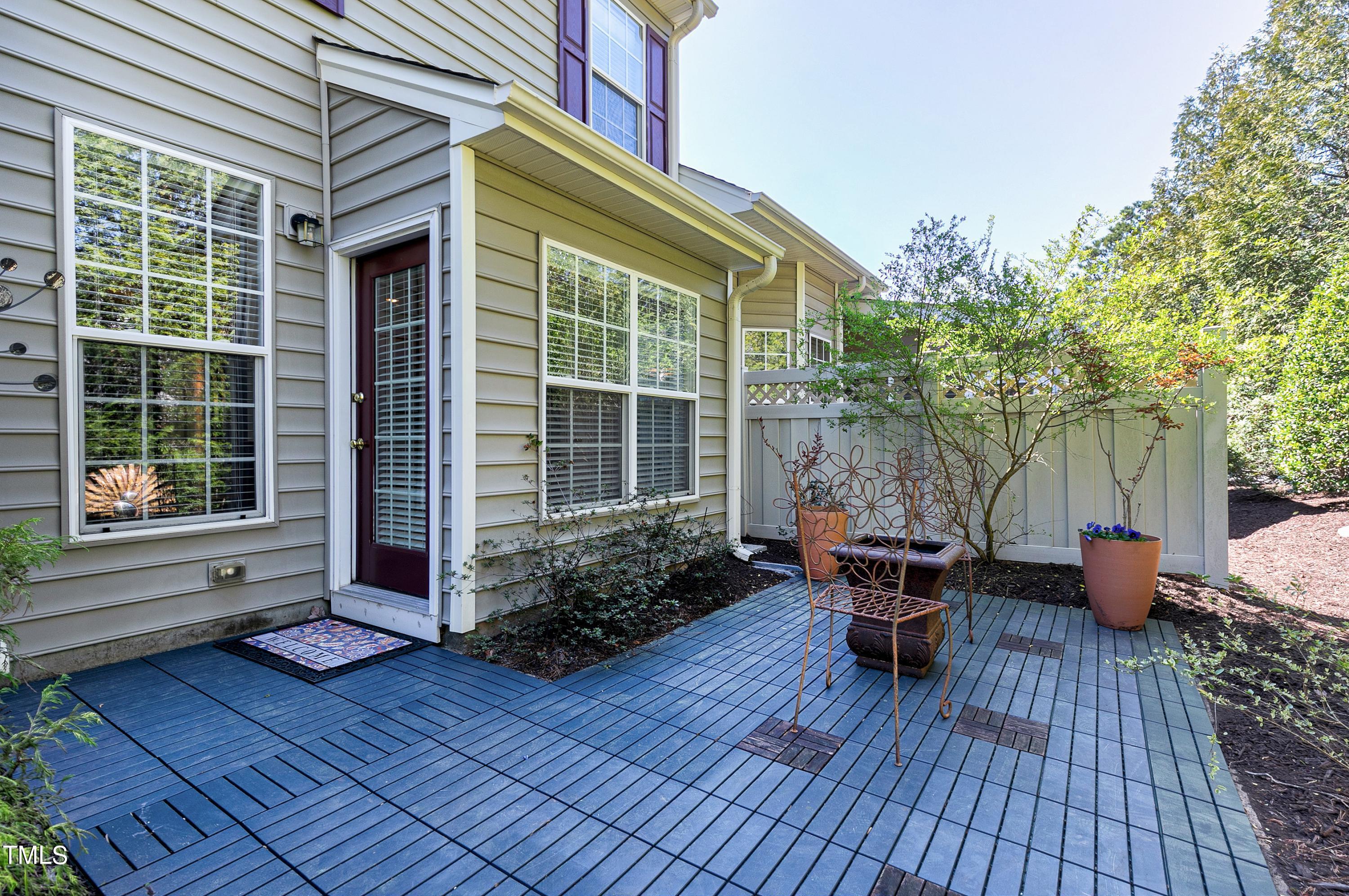 11228 Presidio Drive Raleigh, NC 27617 - Photo 37 of 43 38-Scene-38