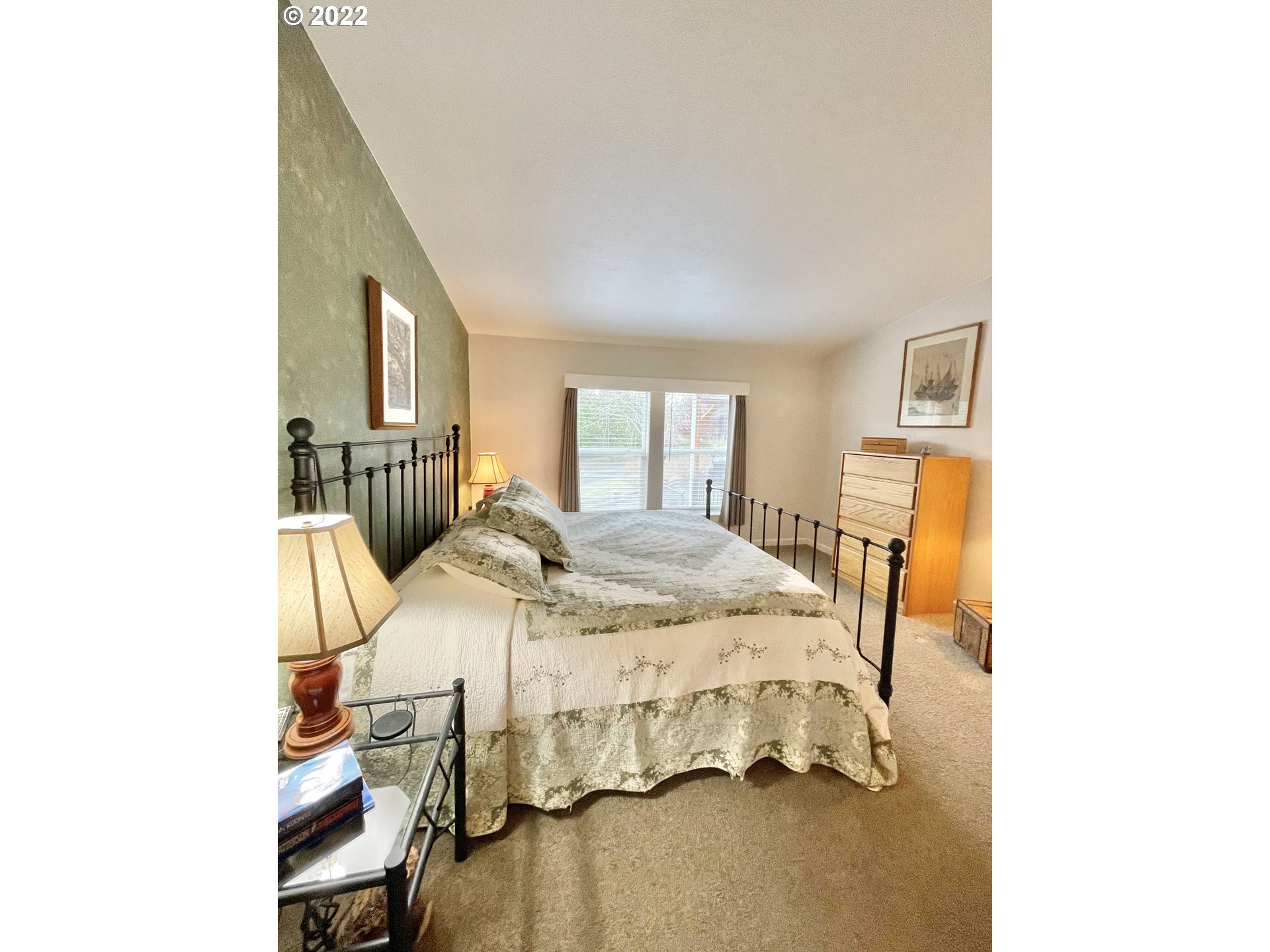 69286 Joshua Rd Bend North Bend, OR 97459 - Photo 11 of 32 Gallery Image 11