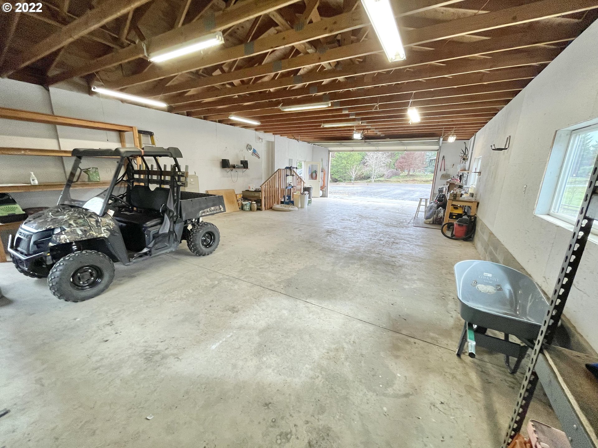 69286 Joshua Rd Bend North Bend, OR 97459 - Photo 21 of 32 Gallery Image 21