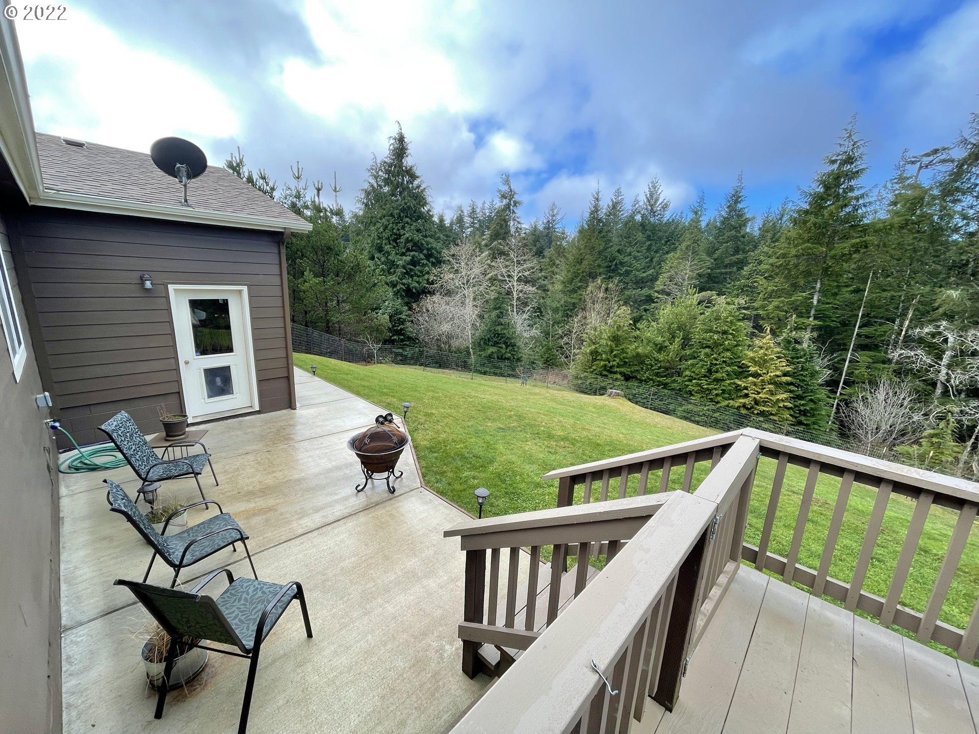 69286 Joshua Rd Bend North Bend, OR 97459 - Photo 25 of 32 Gallery Image 25